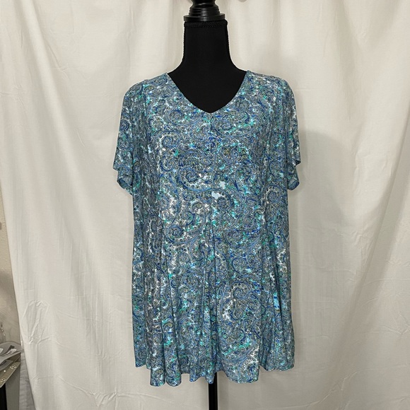 Bundle of 5 Women's Casual/Business Casual Tops | Size 2X - Picture 7 of 7